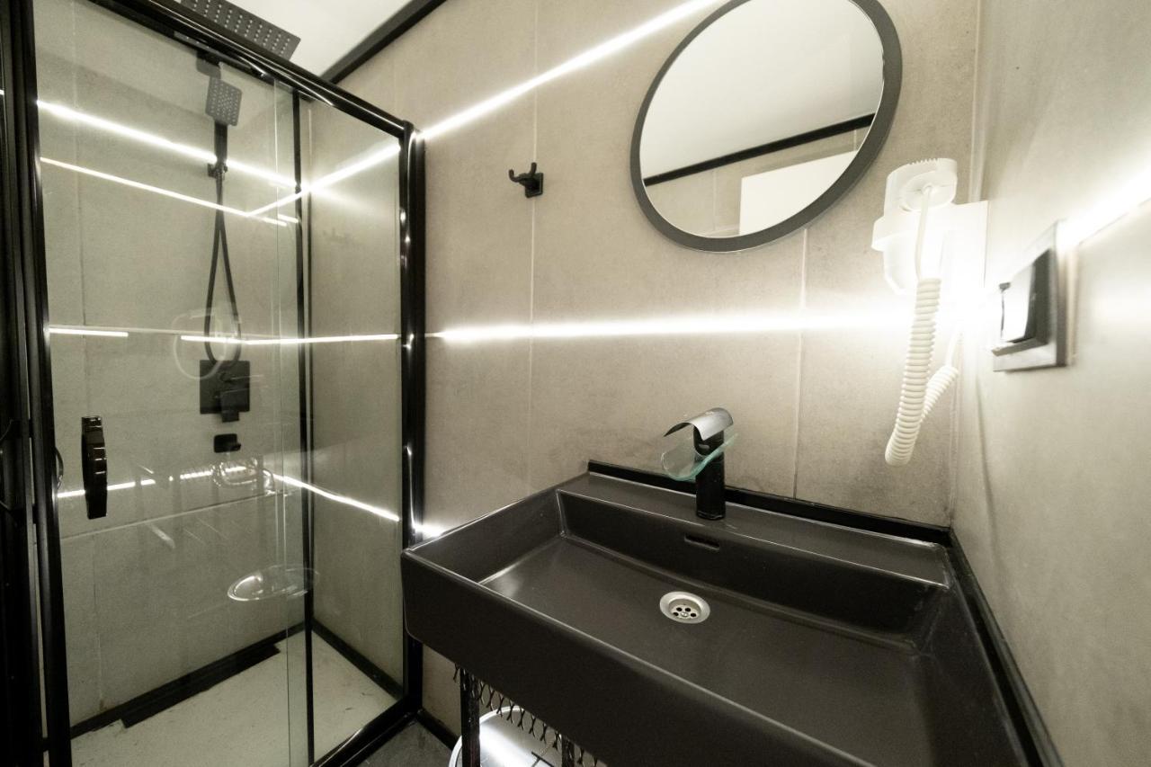 Frame Hotel & Suites Istanbul Ngoại thất bức ảnh